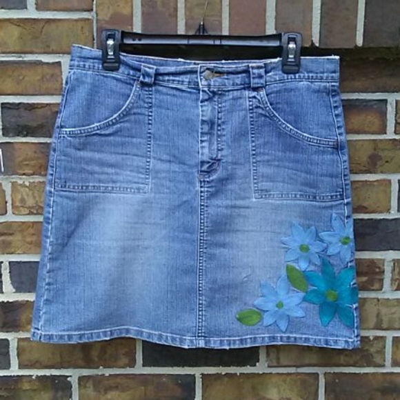 Lilly Pulitzer Dresses & Skirts - Lily Pulitzer Denim Skirt